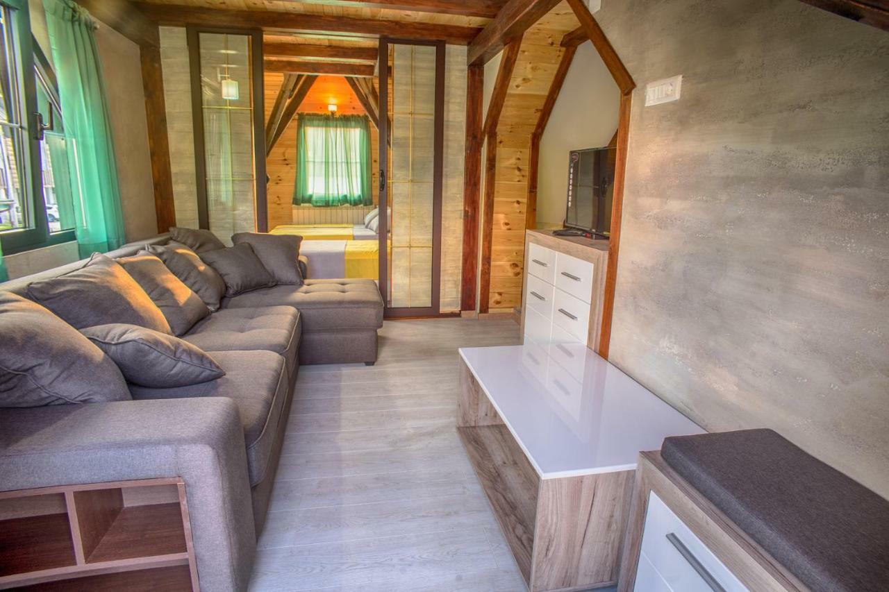 Apartmani Restoran Durmitor Žabljak Eksteriør bilde